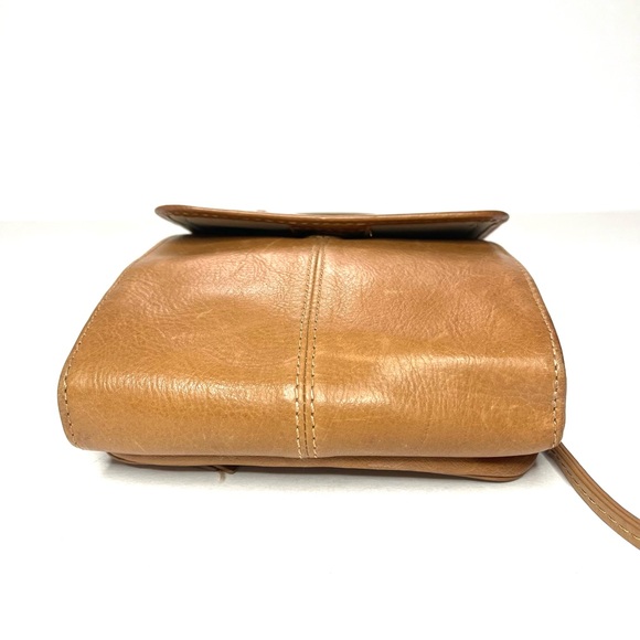 American Leather Co Kansas Brown Leather Crossbody - Picture 5 of 12
